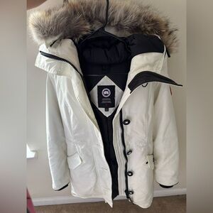 EXCELLENT condition Canada Goose Rossclair Fusion Fit size XS.